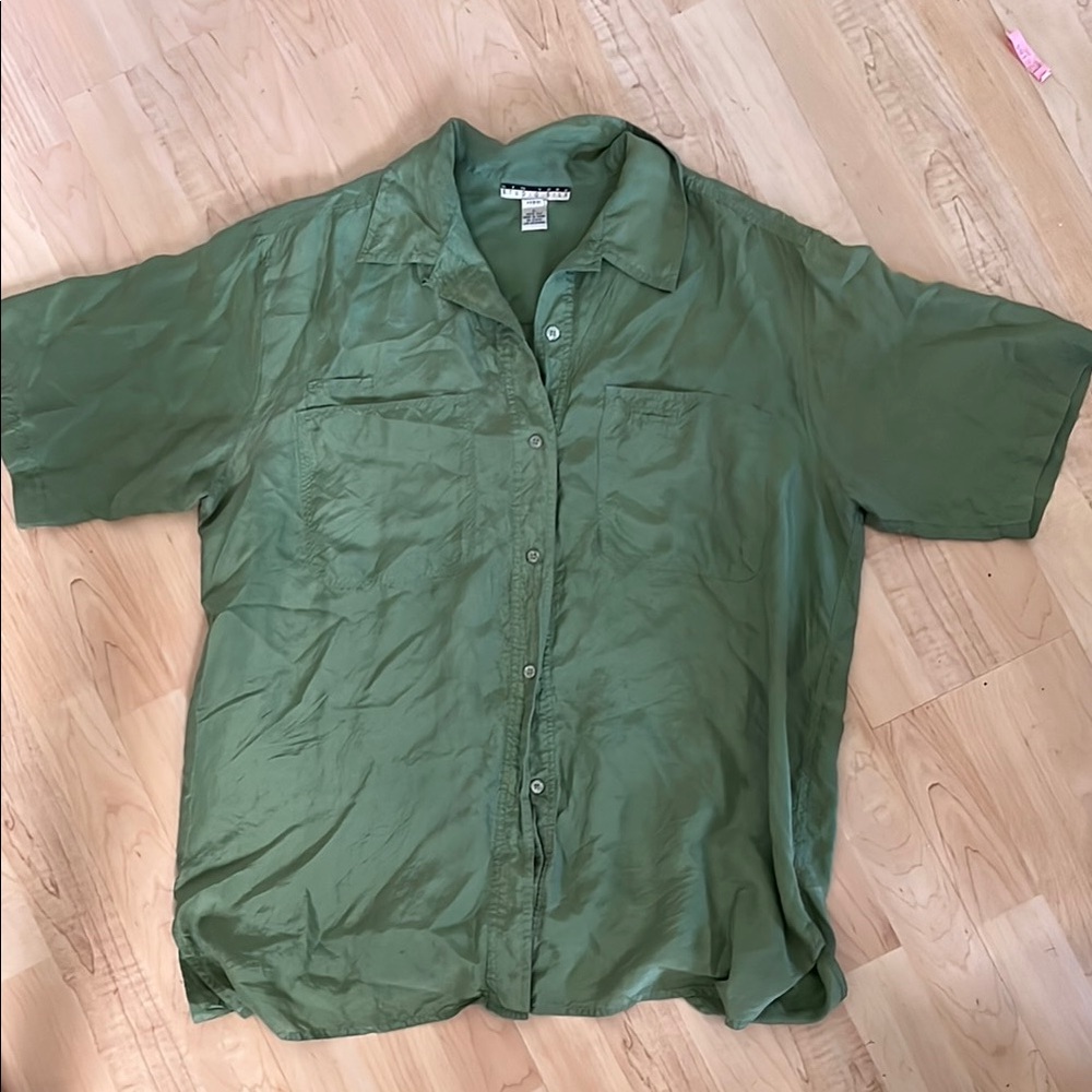 Studio Silk Green Button-Up Shirt